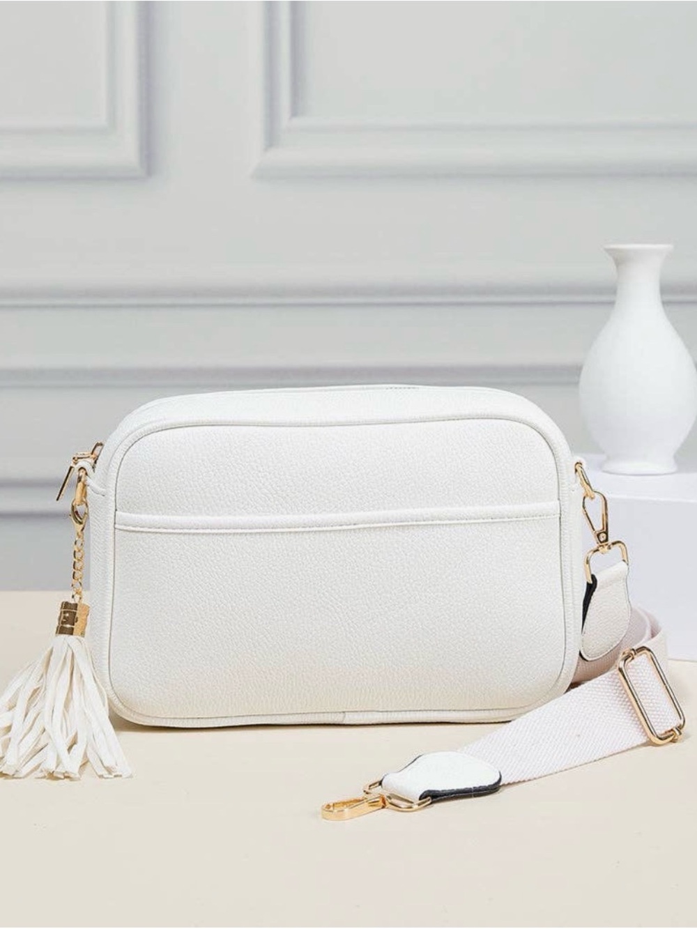 Elegant White Tassel Crossbody Bag with Adjustable Strap